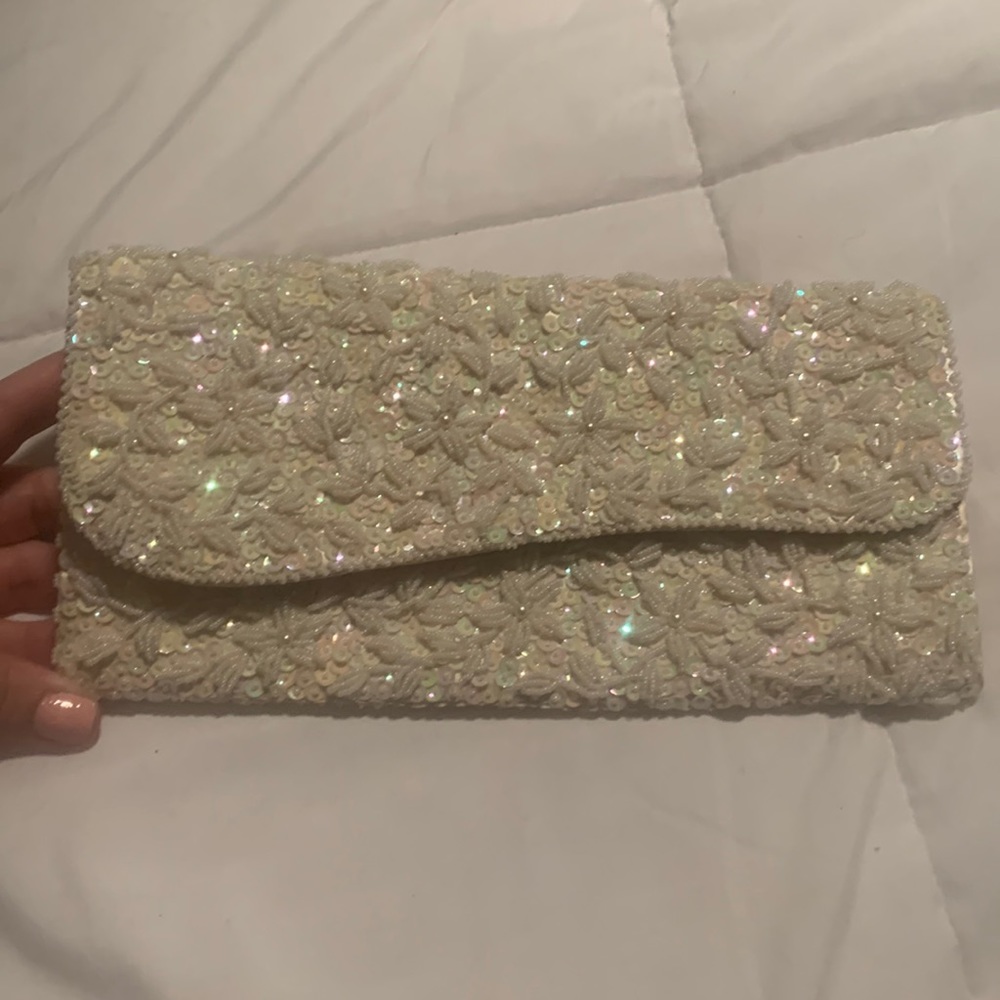 Beaded Clutch! Perfect bridal clutch